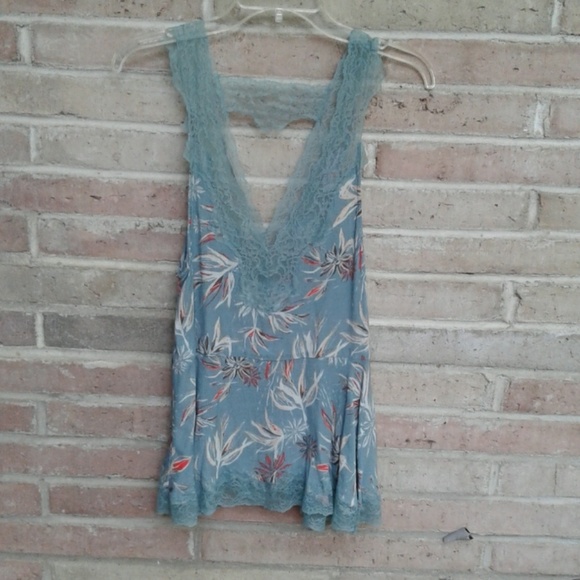 Free People Tops - FREE PEOPLE TOP..LIKE NEW